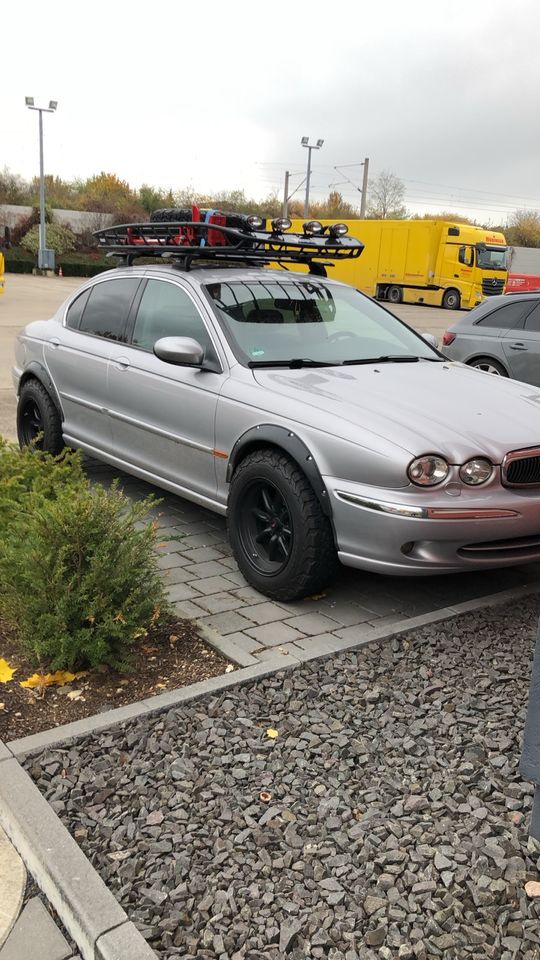 Jaguar X-Type der besonderen Art in Heidenrod