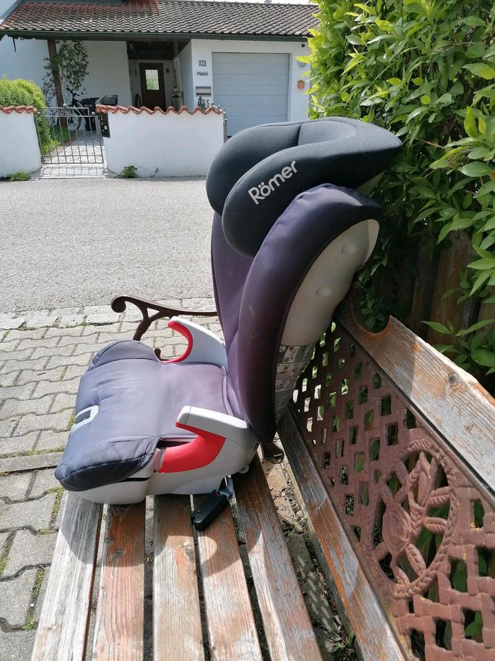 Britax Römer Autositz in Garching an der Alz