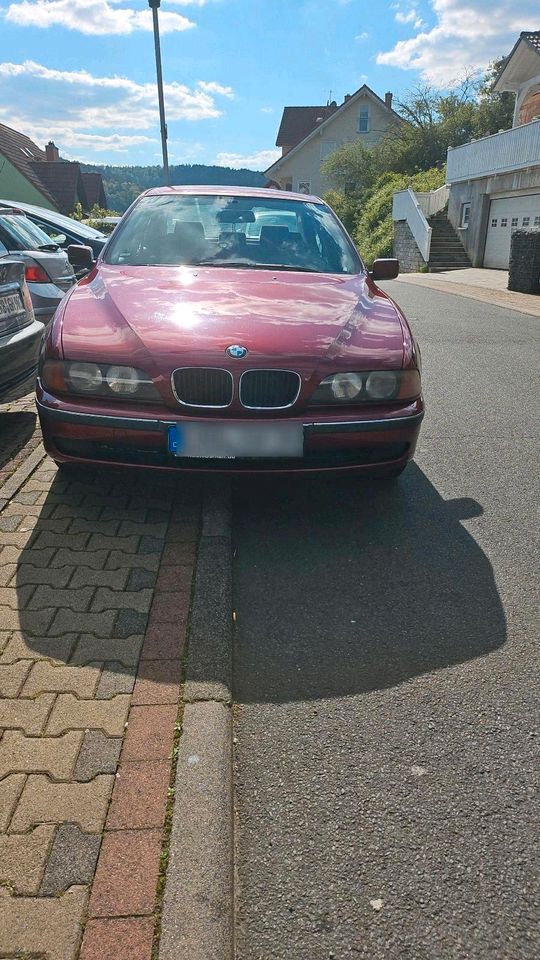 Bmw e39 520i in Breuberg