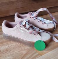 Puma Sneaker-s Damen-schuhe Gr.37.5 Vikky Platform Suede Ribbon Nordrhein-Westfalen - Hattingen Vorschau
