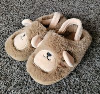 Kinder Hausschuhe Schuhe Teddybär gefüttert kuschelig Hessen - Obertshausen Vorschau