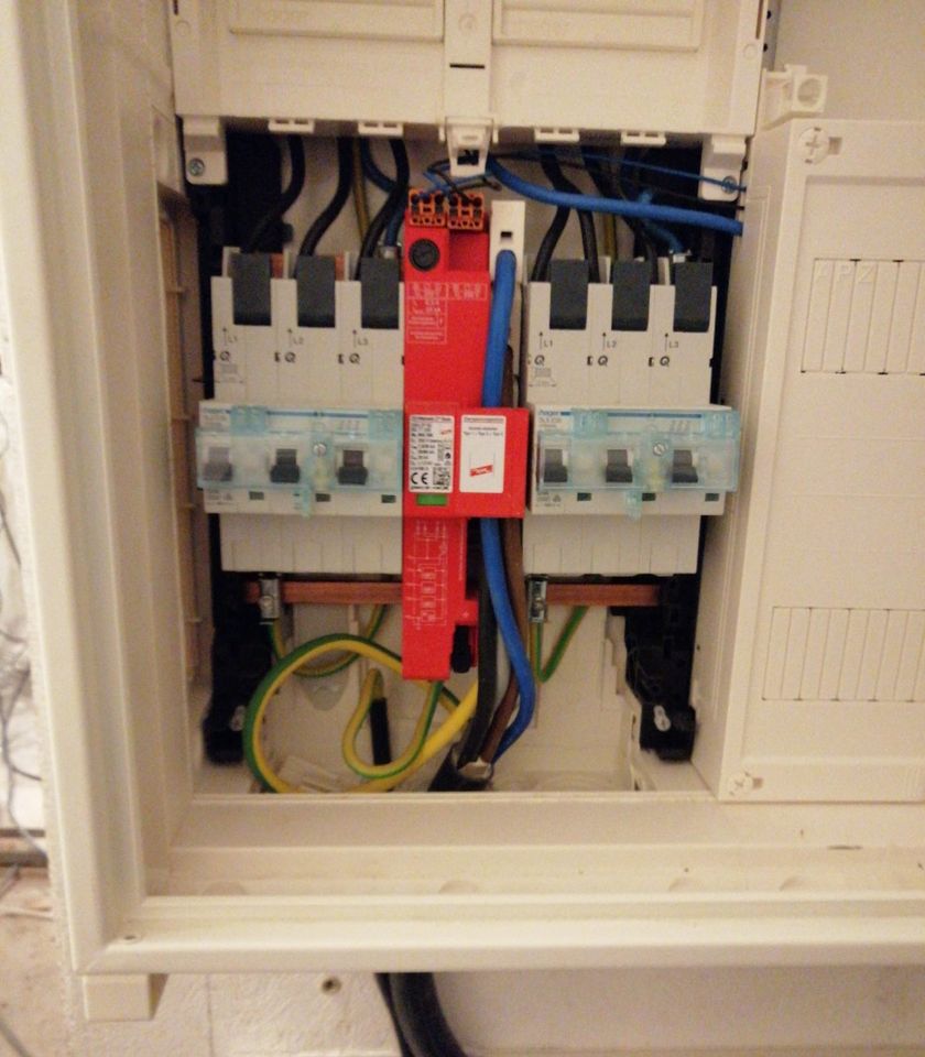 Elektro Elektriker Elektroinstallation Zählerschrank Wallbox Firm in Eschwege