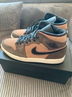 Nike Jordan 1 Mid SE Dark Chocolate Crimson Bliss 45,5 11,5 Nordrhein-Westfalen - Mülheim (Ruhr) Vorschau