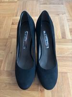 Tamaris Black Suede Heels – Excellent Condition Berlin - Charlottenburg Vorschau