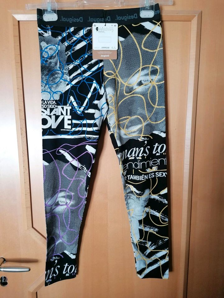 Leggins Desigual in Gröningen