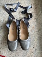Tod´s Damen Ballerina Schuhe Gr. 40 1/2 Rheinland-Pfalz - Bad Hönningen Vorschau