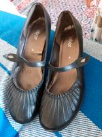 Gabor Gr. 9 43 Leder Damenschuhe Pumps Riemchenpumps Hessen - Friedrichsdorf Vorschau