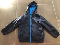 Benetton Regenjacke Größe 100cm ca. 98/104 Jacke Hessen - Gründau Vorschau