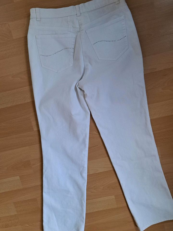 ❤️Damen Jeans Bonita Gr.38 Hosentaschen mit Straß in Büchen