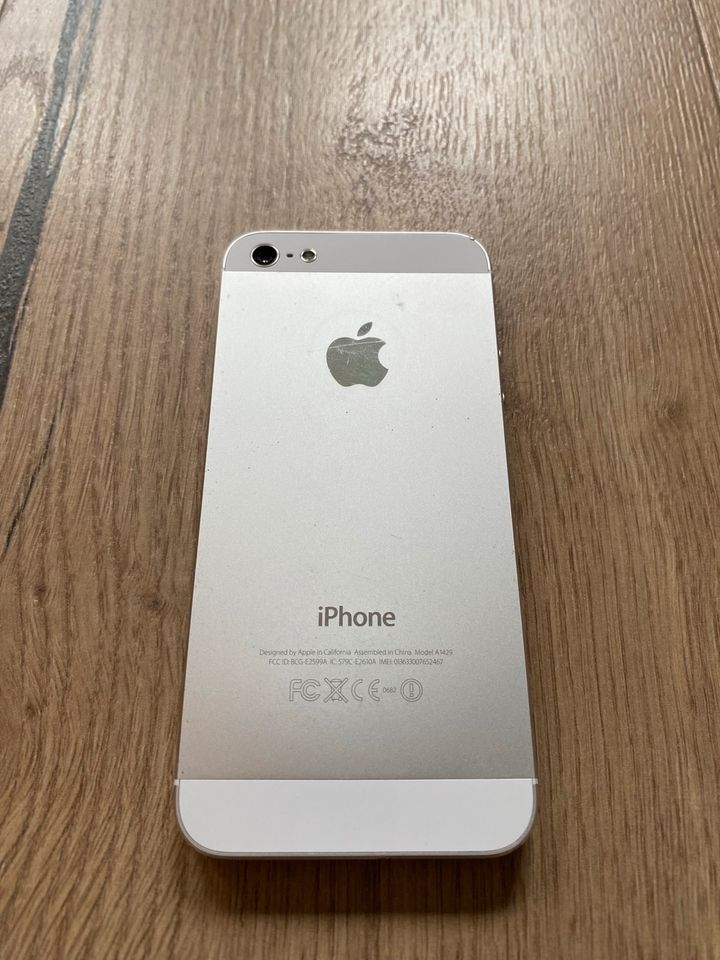 iPhone 5 16 GB in Kölleda