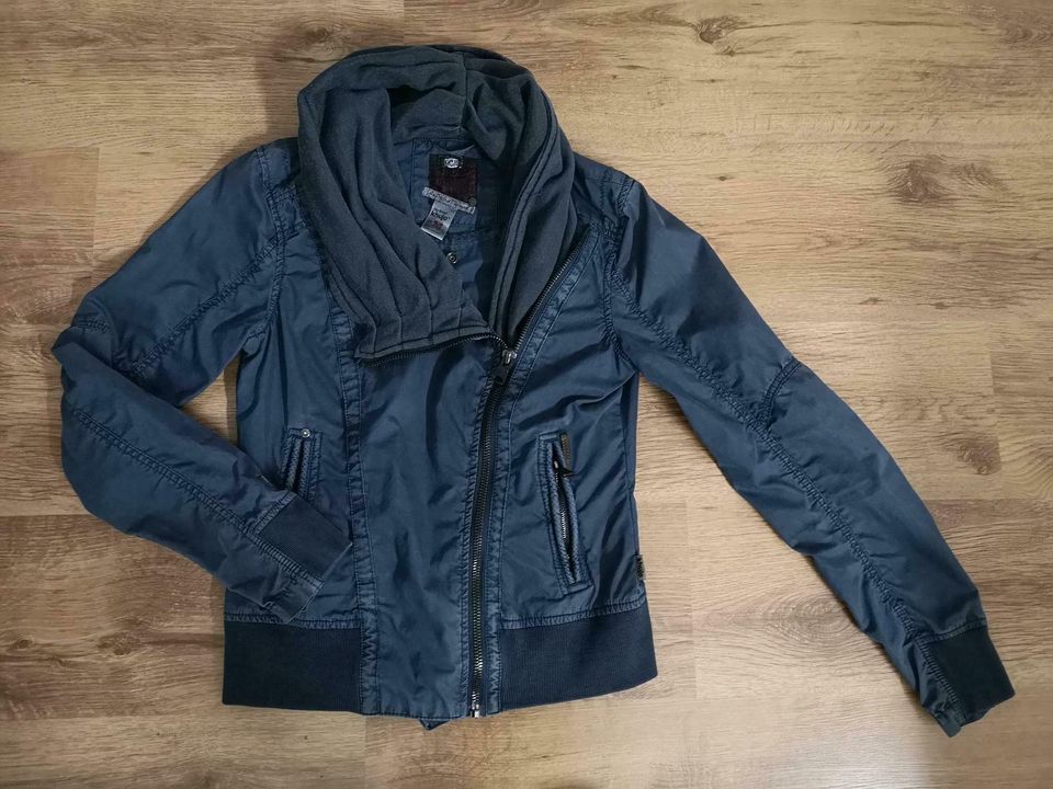 Khujo Jewel Damen Jacke Schalkragen Gr. M 38 blau in Duisburg - Rheinhausen  | eBay Kleinanzeigen ist jetzt Kleinanzeigen