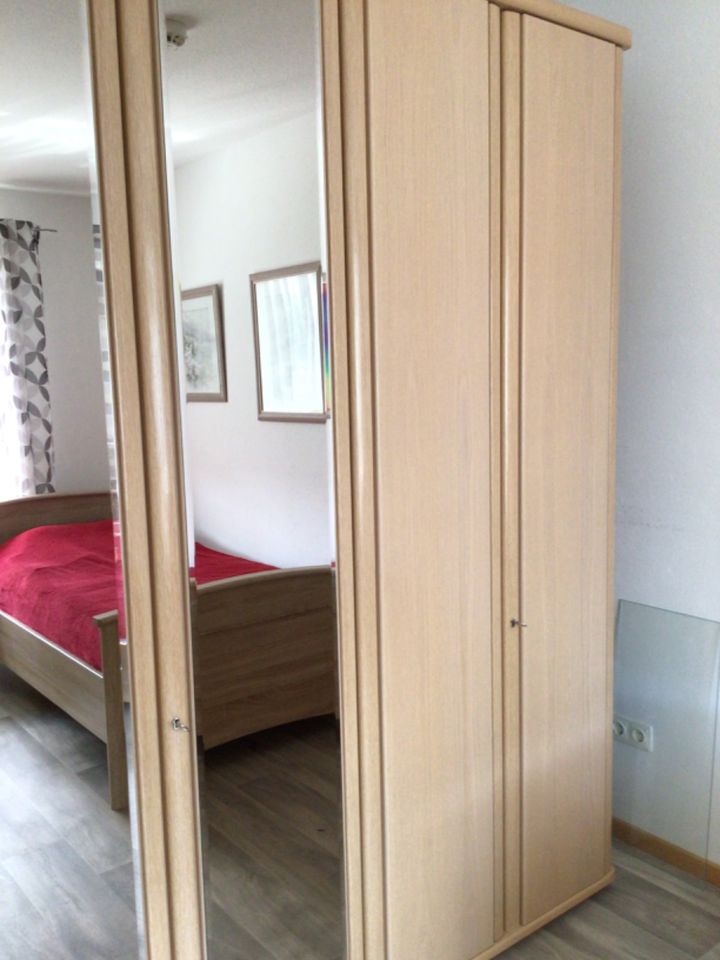 Schlafzimmerschrank in Cremlingen