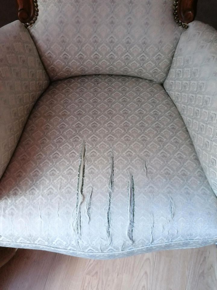 Biedermeier Sofa und Sessel in Mücke