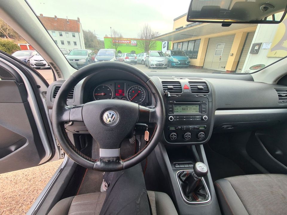 Volkswagen Golf 1.9 TDI 66 kW Goal TÜV Neu in Hameln