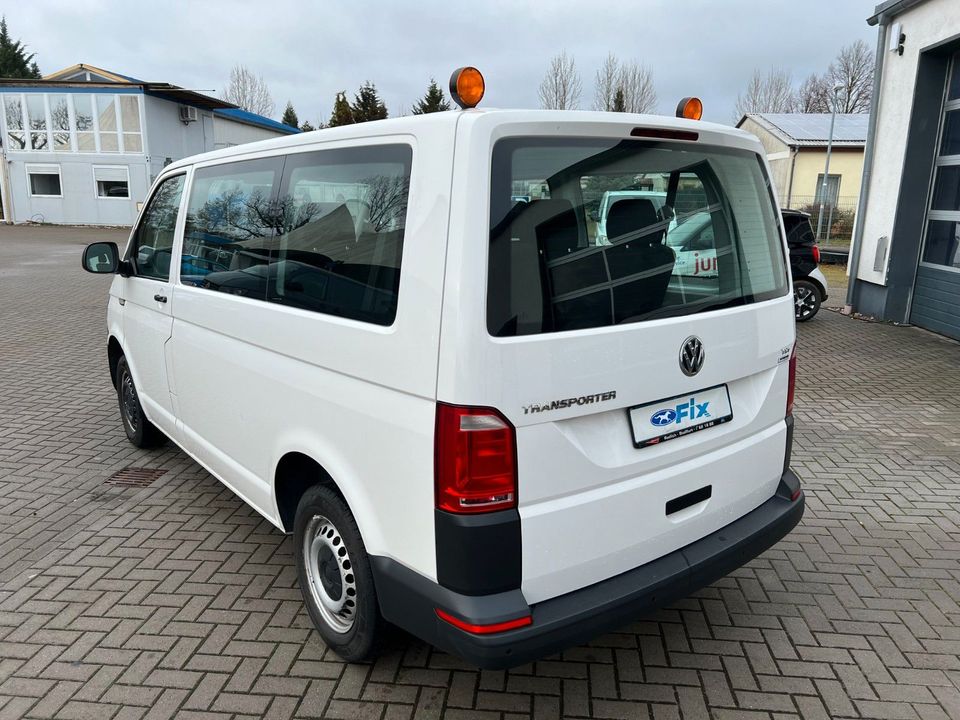 Volkswagen T6 Transporter Kombi EcoProfi 8-Sitzer+Klima+ZV in Stendal