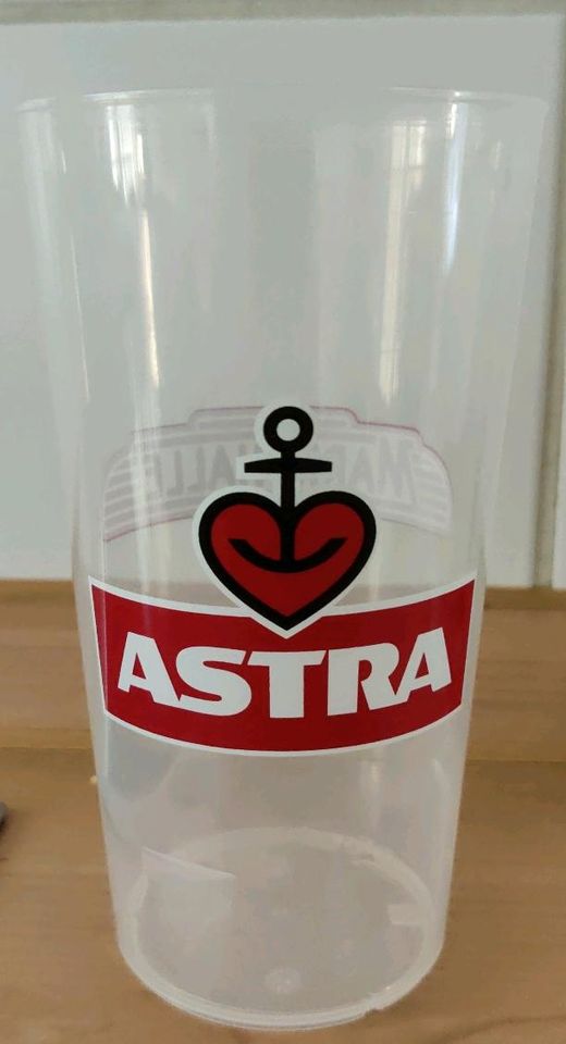 Astra Markthalle Hamburg Bierbecher 0,4l in Hamburg