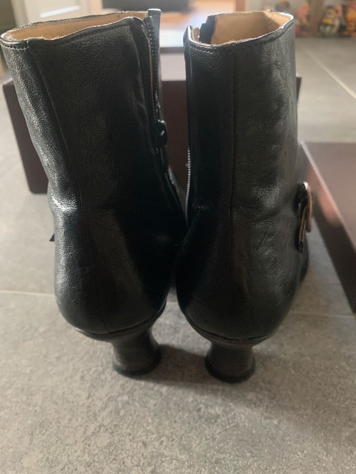 Neosens Stiefeletten schwarz 41 Leder 20erStyle in Gräfelfing