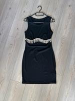 Kurzes Kleid mit Steinchen Gr M Hessen - Offenbach Vorschau