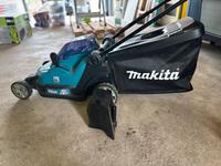 Makita DLM432 Akkurasenmäher mit Mulchkeil! Ohne Akkus Niedersachsen - Wolfsburg Vorschau