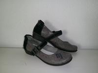 s.Oliver Gr.40 Casual Wear Pumps mit Schnalle graphite black Sachsen - Groitzsch Vorschau