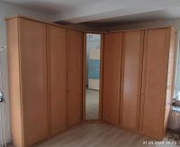 Schlafzimmer Eckschrank. Holz. Massiv. Bayern - Kaufbeuren Vorschau