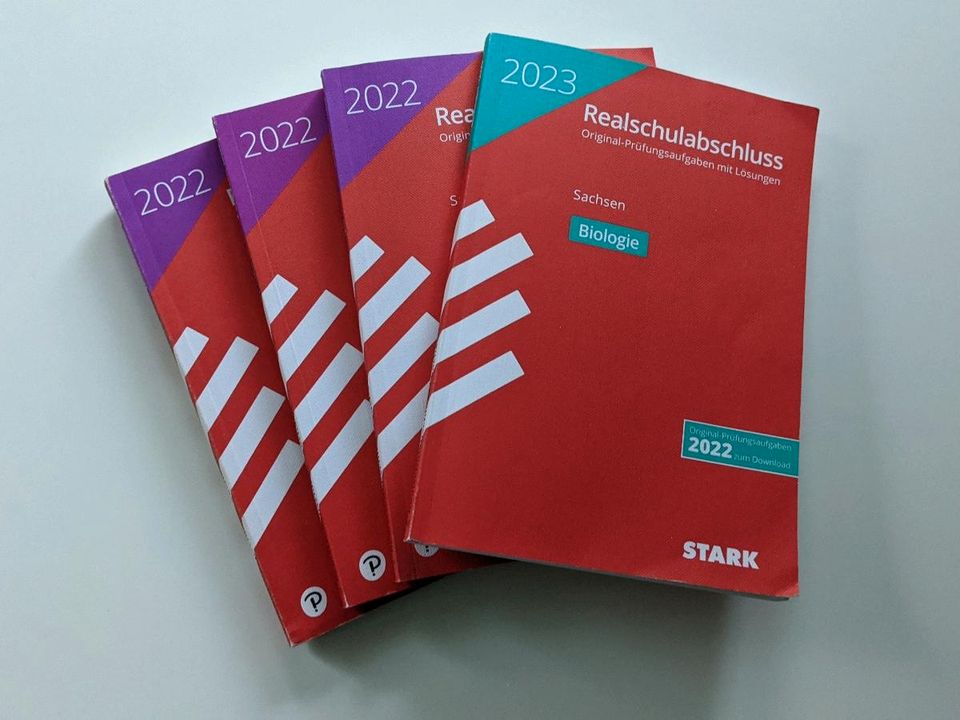 Prüfungsaufgaben Realschule 2022/2023 + Lösungen / Sachsen in Dresden