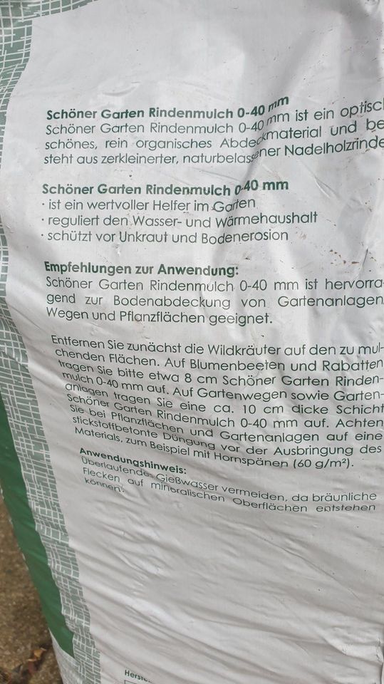 Rindenmulch 0-40 mm 60 Liter Sack 13KG Schöner Garten Kleeschulte in Ahrensburg