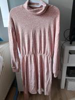 Langärmliges Kleid Größe M Kiel - Mitte Vorschau