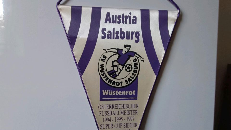 Austria Salzburg Wimpel | 90er in Hamburg