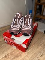 Nike 97 Pink 40 Dresden - Leuben Vorschau