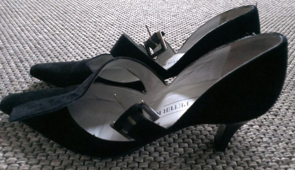 Edle PETER KAISER Schuhe Pumps schwarz Gr.3,5  36,5 in Gera