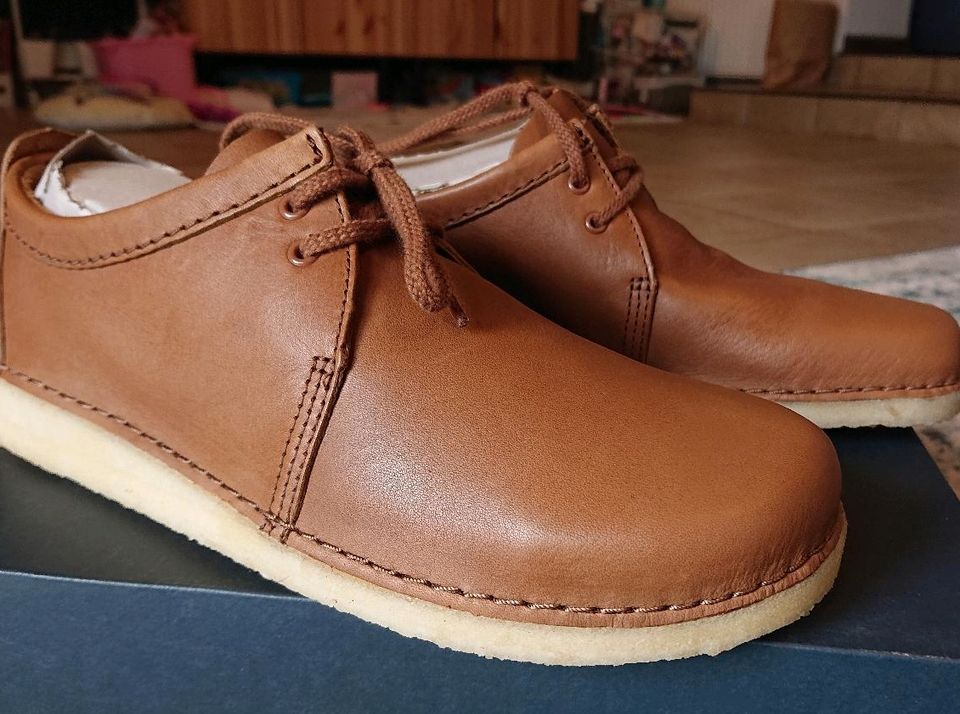 Clarks ashton cola deals