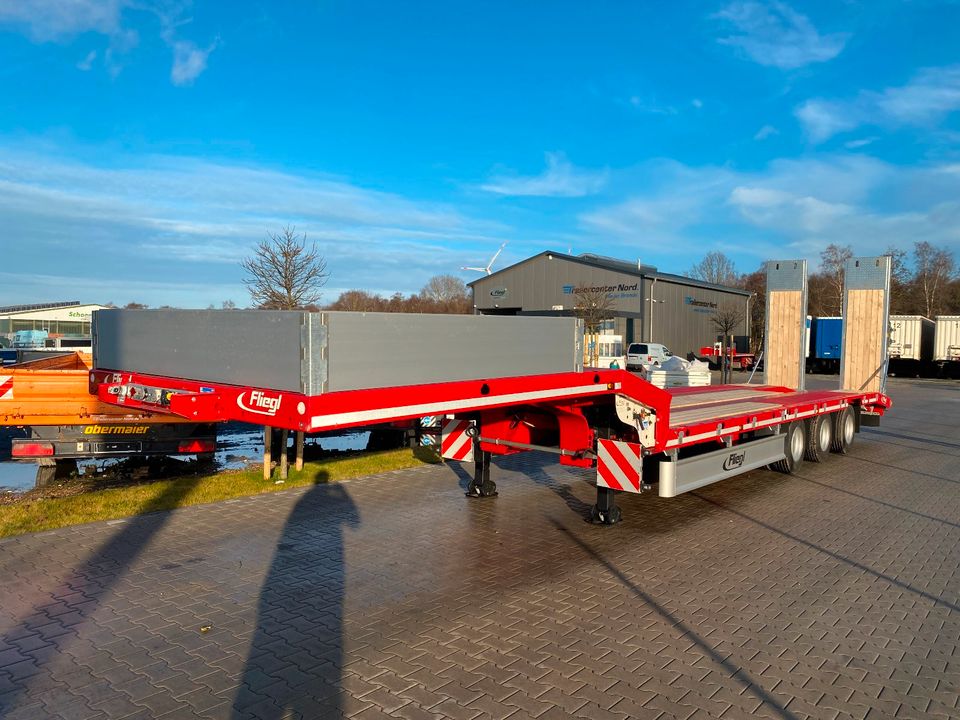 Fliegl SDS 470T Satteltieflader in Wiesmoor