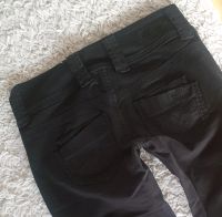 Pepe Jeans Shorts Venus crop Black W24 W25 schwarz Bermuda Nordrhein-Westfalen - Werl Vorschau