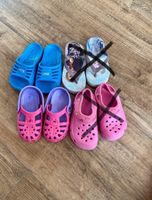 Badeschuhe/Crocs/Flip Flops Gr.24-28 München - Allach-Untermenzing Vorschau