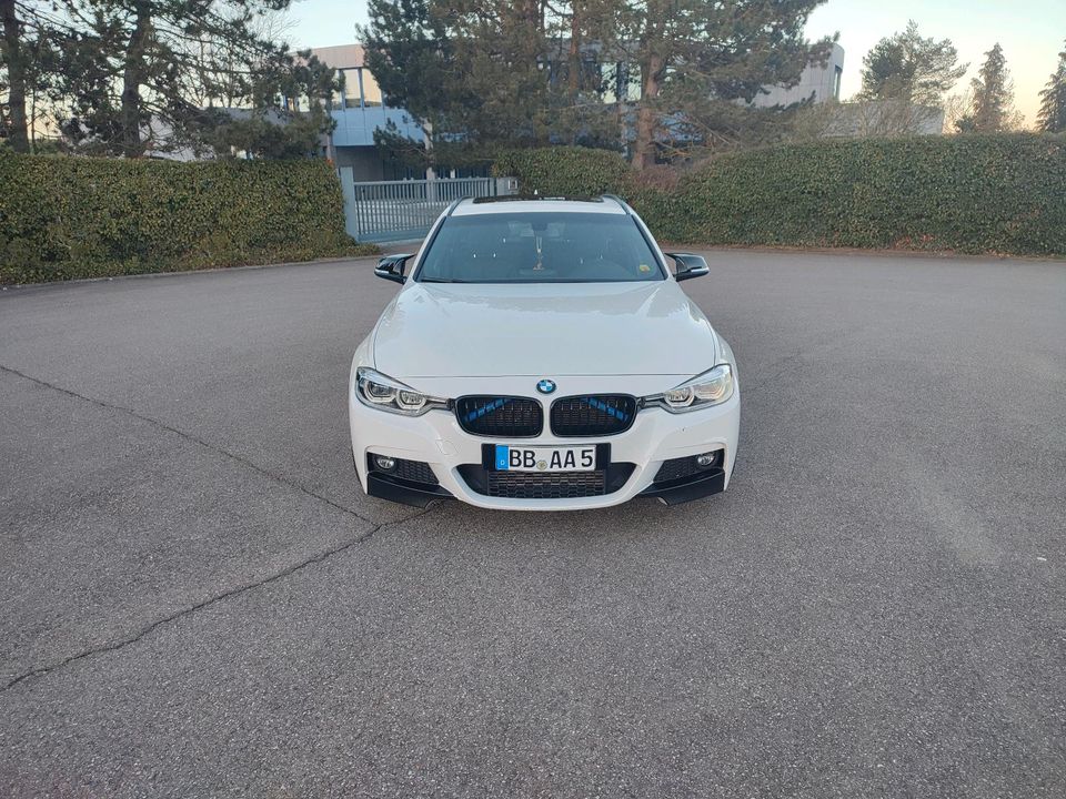 BMW 320d xDrive M-Paket, Panorama, LED in Herrenberg