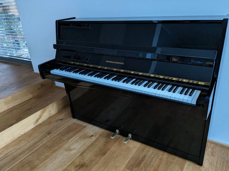 Klavier Grotrian-Steinweg 110 in Saarbrücken