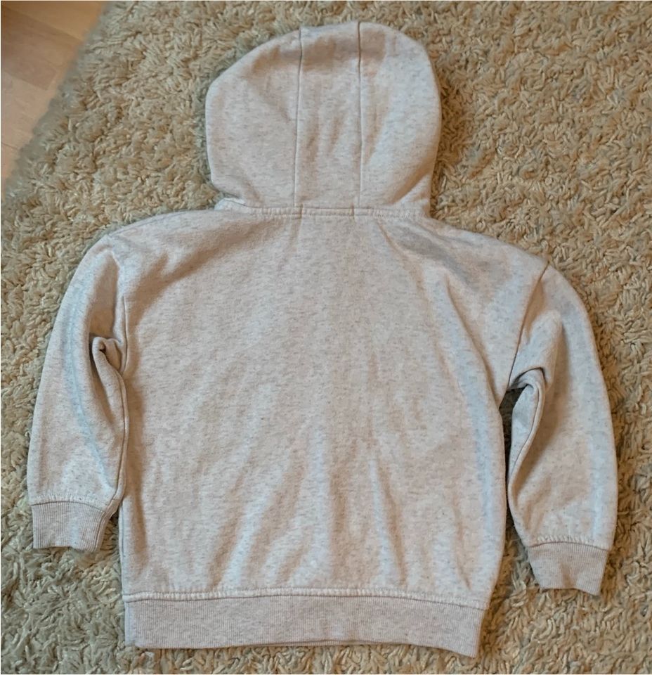 Mädchen Hoodies, Gr. 104 + 110, in Frankfurt am Main