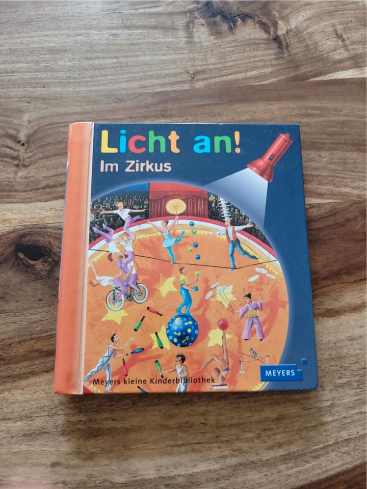 LICHT AN!*Im Zirkus*Kinderbuch*MEYERS*Magische Lampe* in Rosenheim