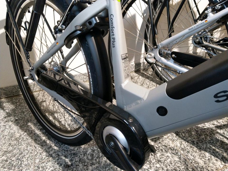 City Elektro Fahrrad comfort plus 26 Zoll Neue. in München