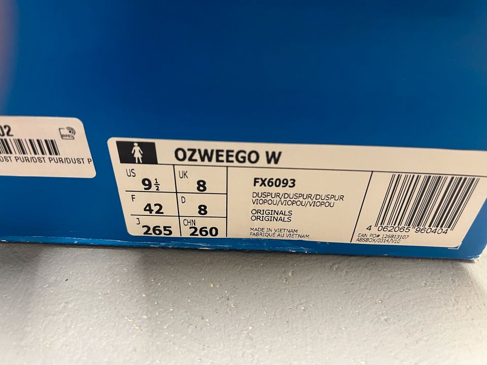Adidas Ozweego Violet 42 in Oer-Erkenschwick