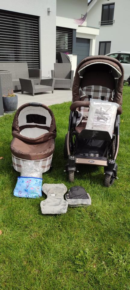 Kinderwagen Hartan Racer GTS mit viel Zubehör, TOP in Herrenberg