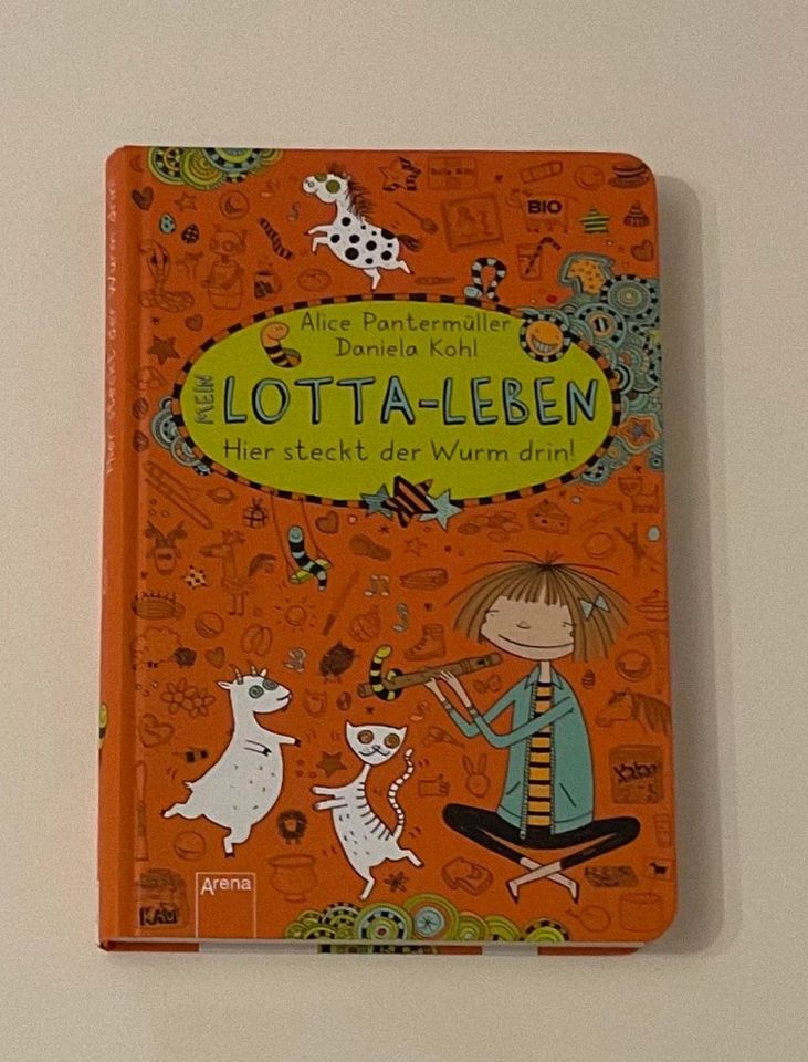 Kinderbuch ,Lotta-Leben - Hier steckt der Wurm drin!" in Bochum
