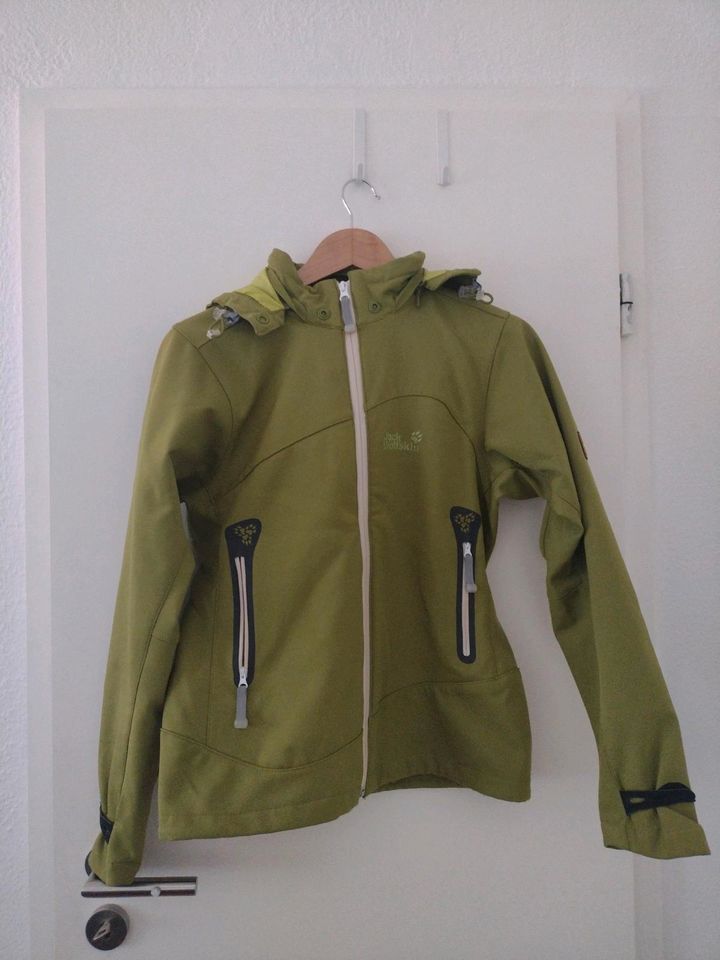 Jack Wolfskin Softshell Jacke in Remscheid