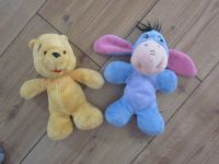 2 Stofftiere Winnie Pooh & Iaah   zusammen 4€ Duisburg - Röttgersbach Vorschau