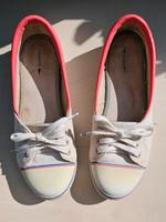 Damen Ballerina von Lacoste Gr.38 Sachsen-Anhalt - Eisleben Vorschau