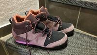 adidas Schuhe Snowpitch, neu, Grösse 40 Schwentinental - Klausdorf Vorschau