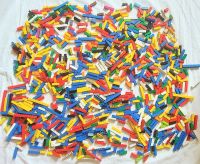 LEGO - 1,8 kg Lego-Steine 1x3er bis 1x12er, diverse Farben Berlin - Steglitz Vorschau