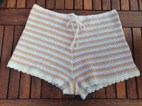 Pull & Bear Häkelshorts Strickshorts NEU Gr.L Hessen - Oberursel (Taunus) Vorschau