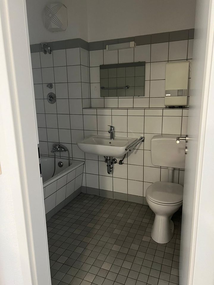 3ZKB, Balkon, Dillingen, zentrale ruhige Lage in Dillingen (Saar)